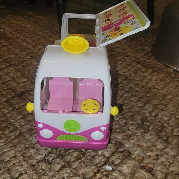 Shopkins Scoops Ice Cream Truck S3 New, Food Truck Only. Retired toy, Rare find! - Picture 13 of 14